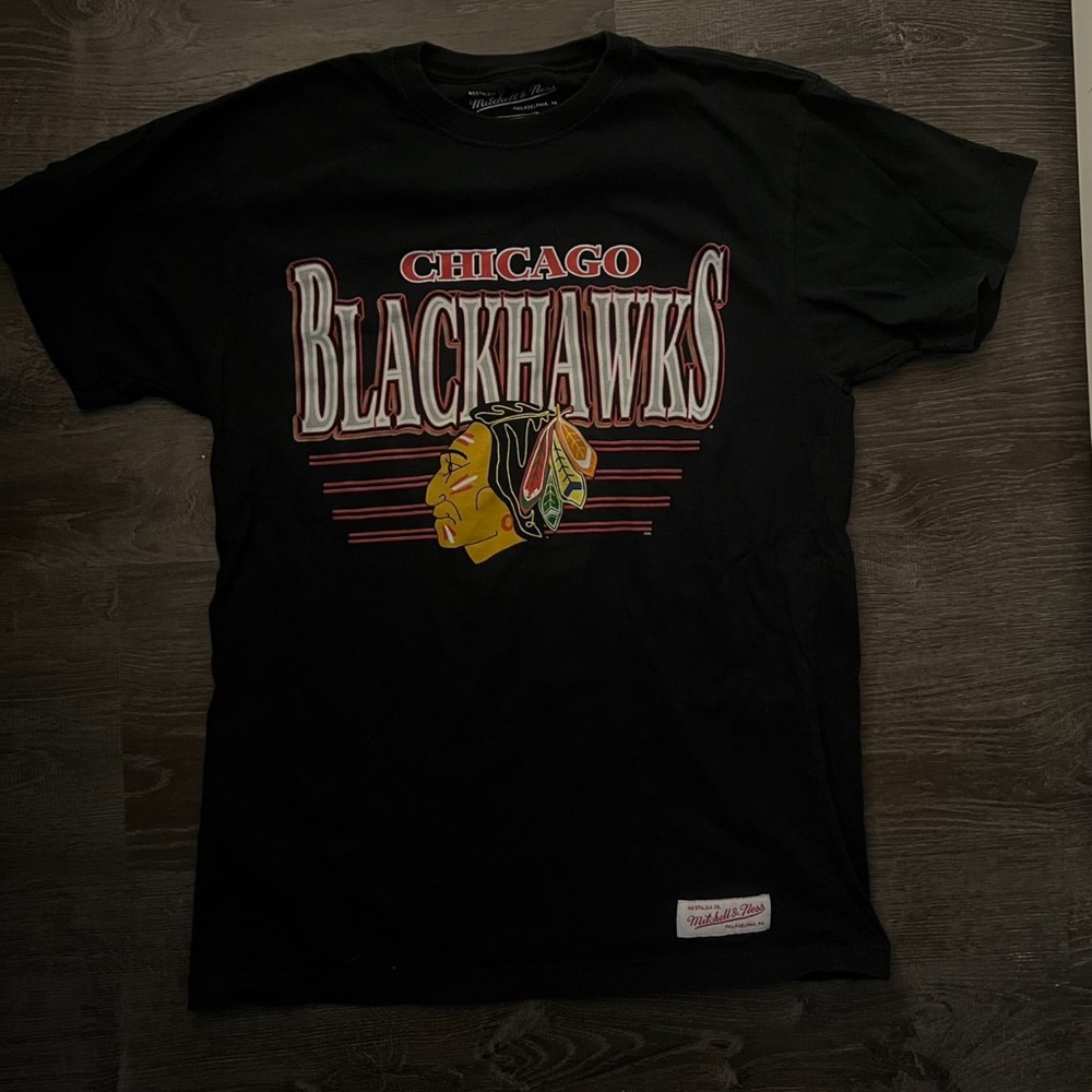 Chicago Blackhawks Graphic Tee